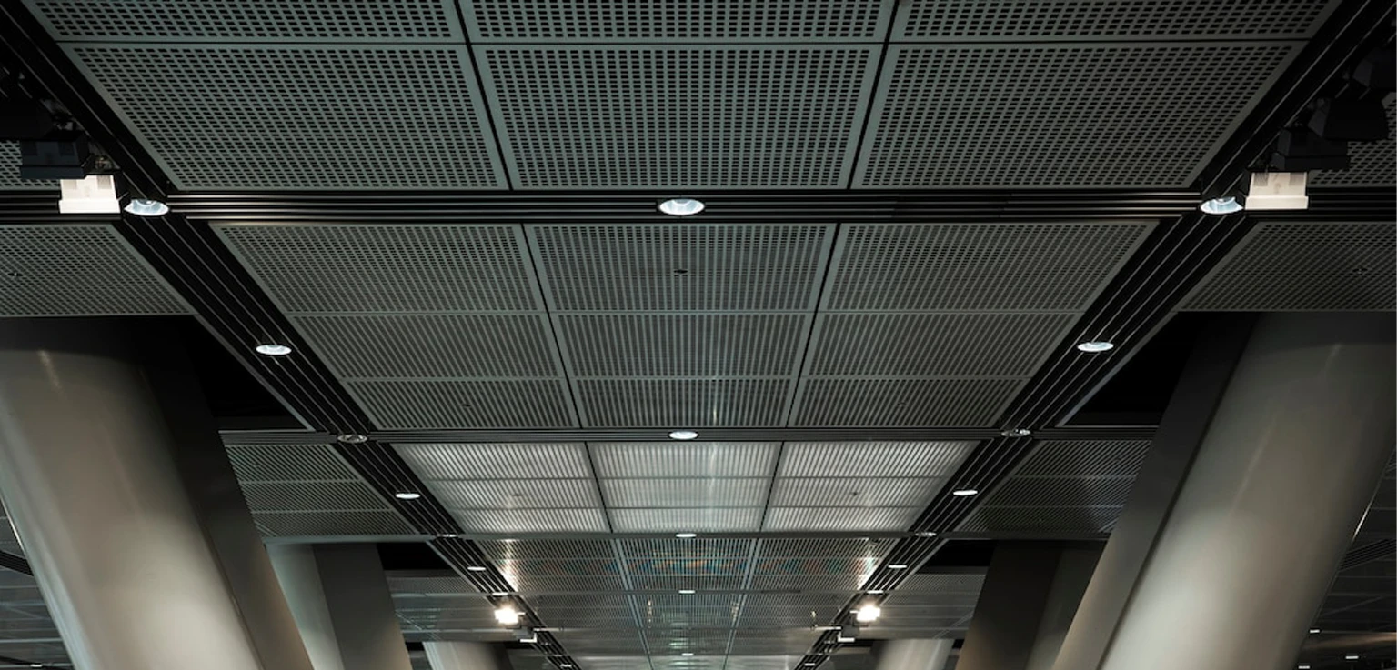 linear strip ceilingsystem 2